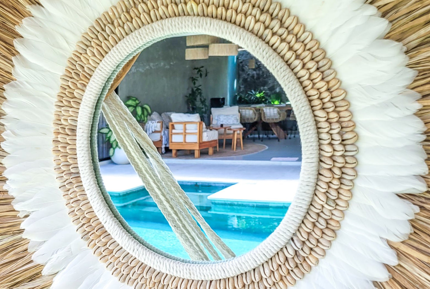 Exklusive Boho Deko: Wandspiegel aus Naturmaterialien mit Muscheln