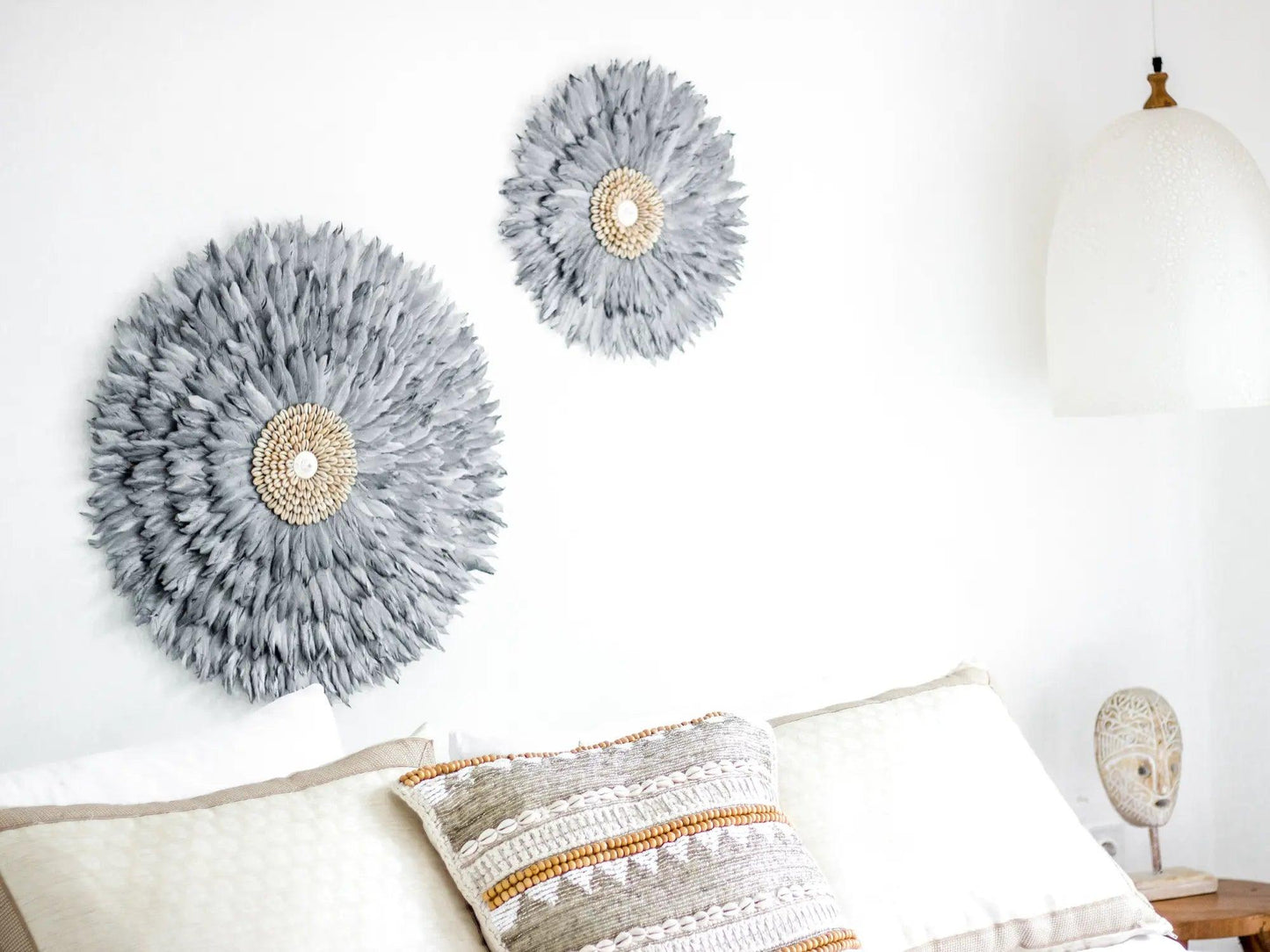 edle Wanddeko mit Federn und Muscheln "Karma" I Ø 60cm MyBaliNestBoho Deko%handmade%handgefertigt%Inneneinrichtung%exklusiv%Bali%Luxus%Wohnzimmer%Schlafzimmer