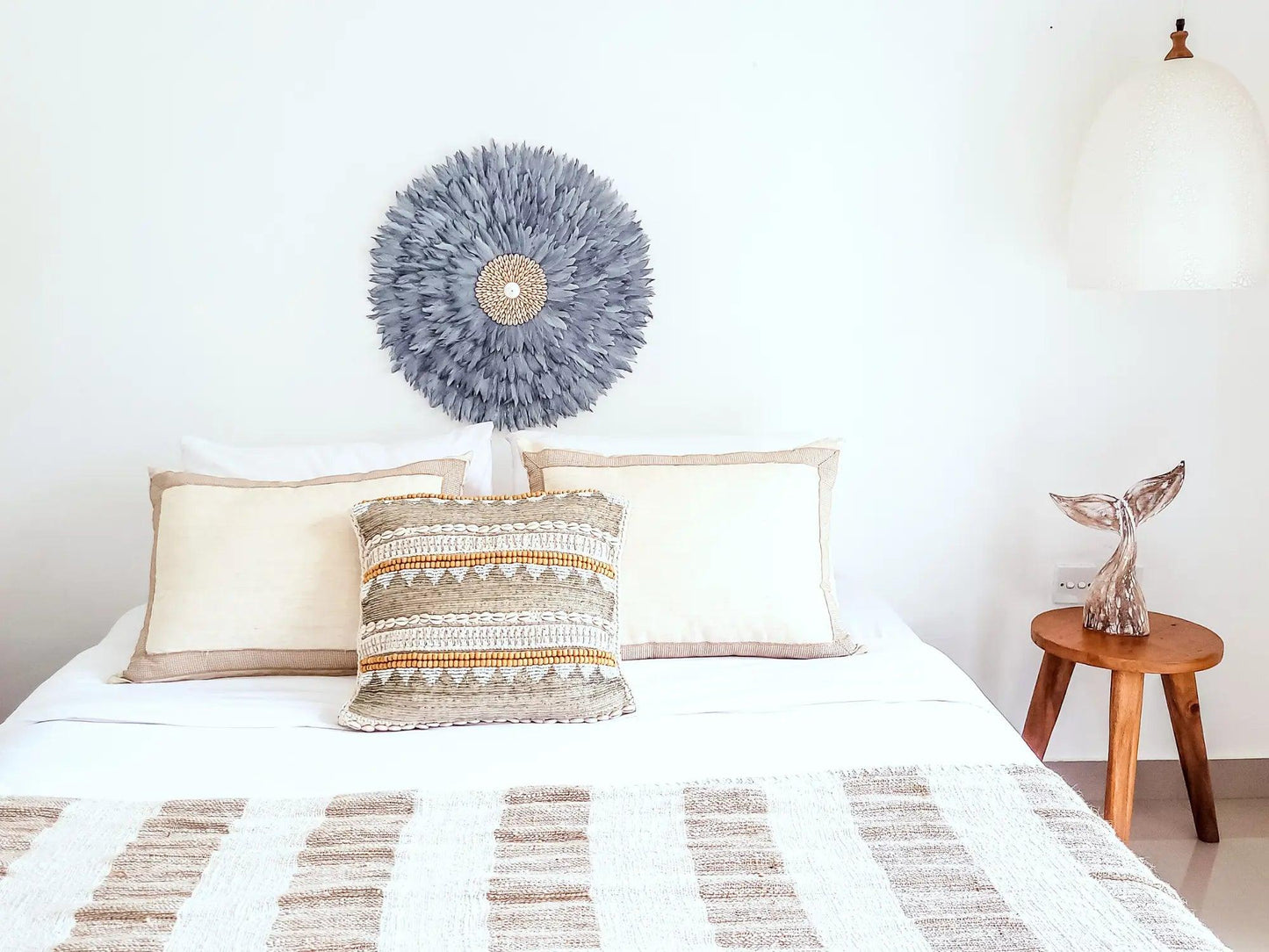 edle Wanddeko mit Federn und Muscheln "Karma" I Ø 60cm MyBaliNestBoho Deko%handmade%handgefertigt%Inneneinrichtung%exklusiv%Bali%Luxus%Wohnzimmer%Schlafzimmer