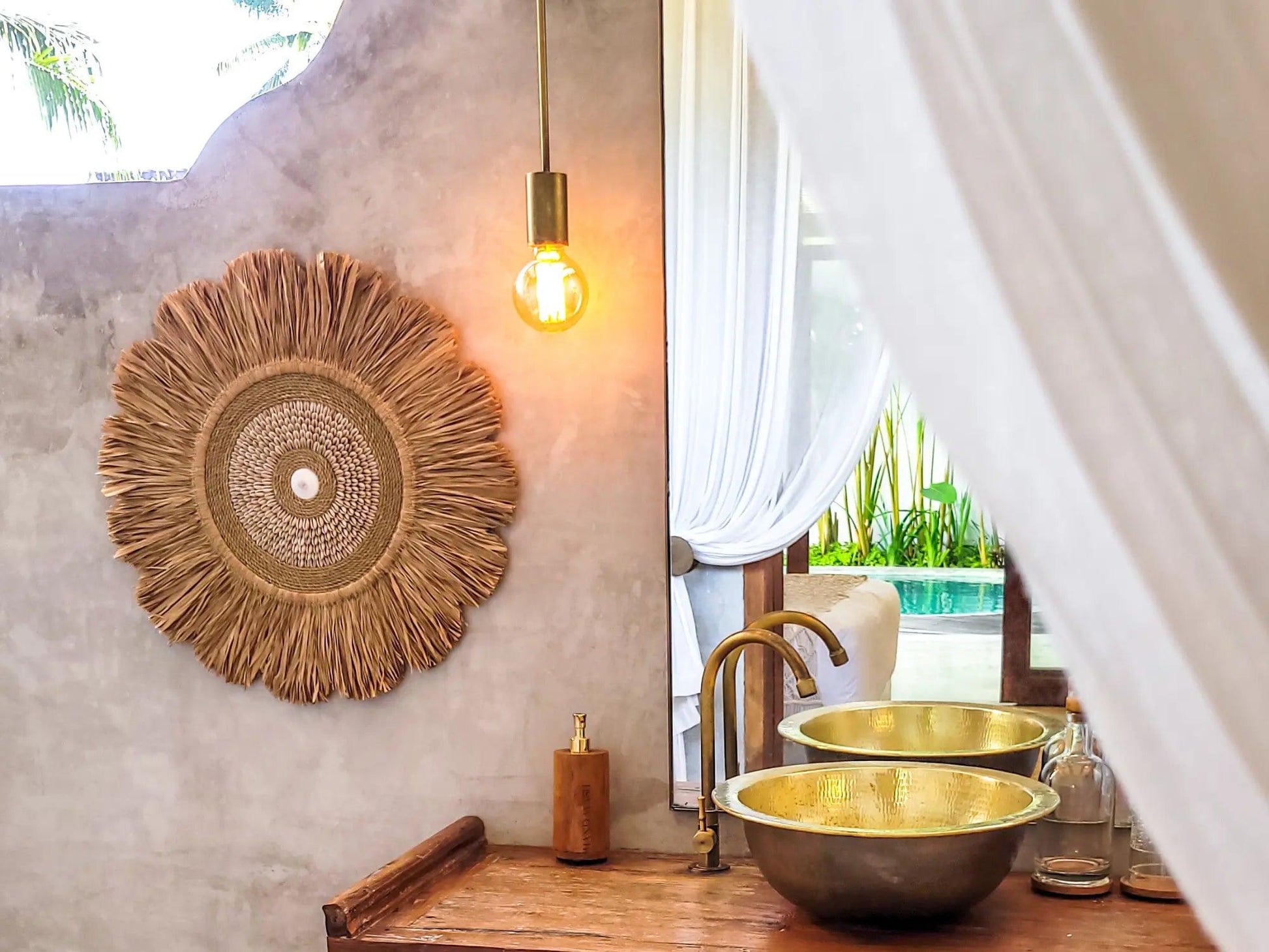 Hochwertige Wanddekoration im Boho-Stil mit Muschelkreis aus Bali für wohnliche Atmosphäre